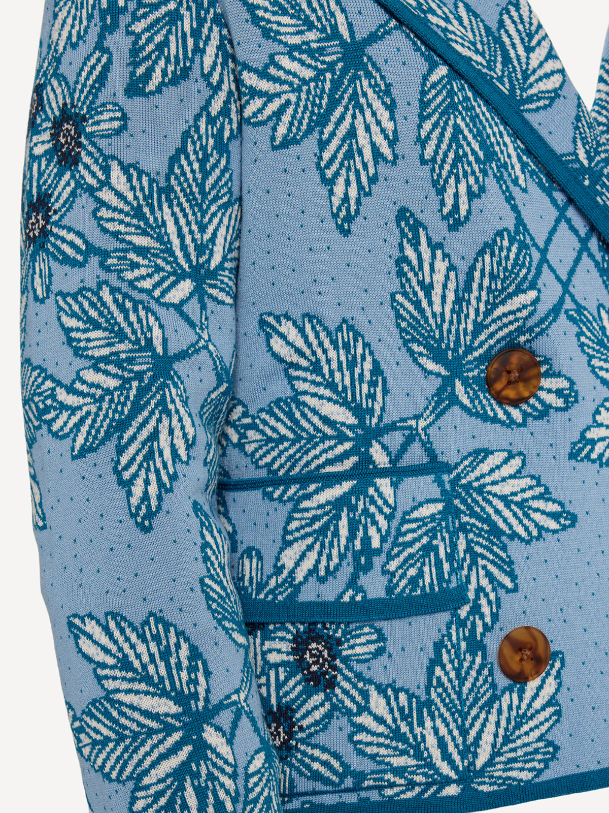 Sketchbook system jacket image #5