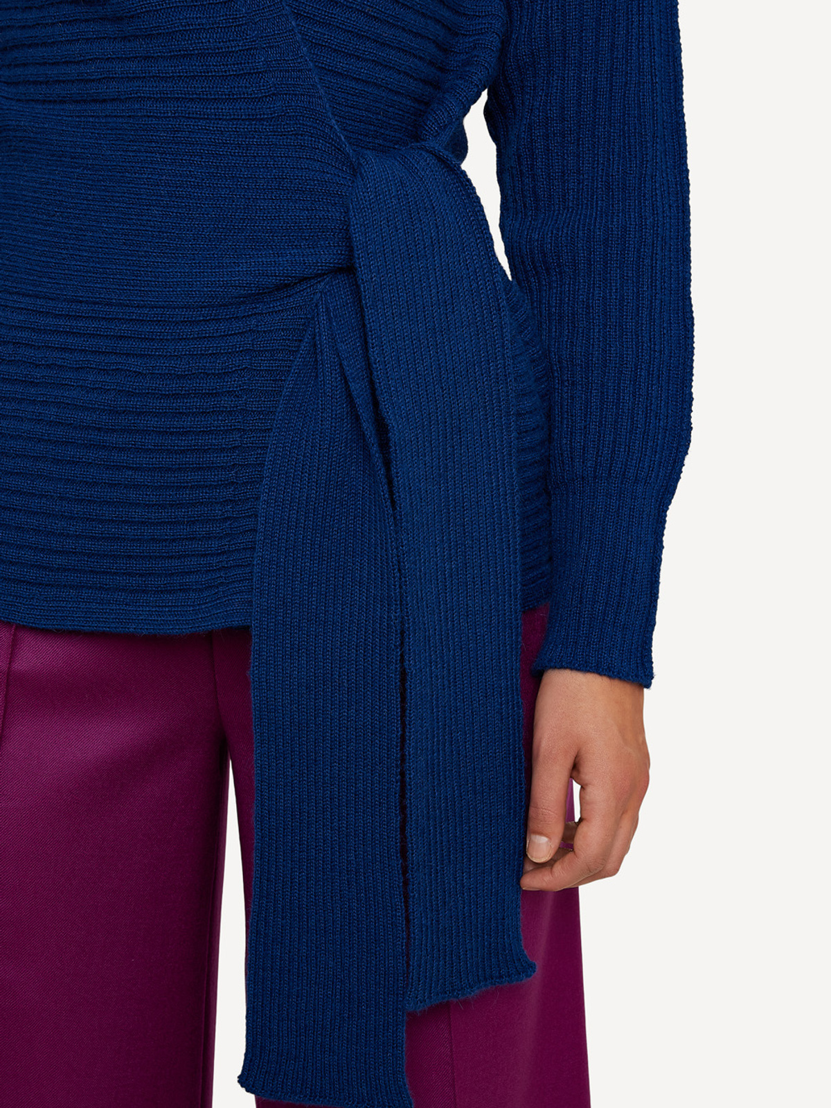 Round ruler wrap cardigan image #5