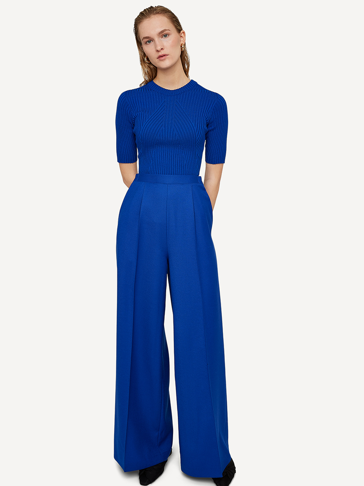 Monochrome motif trousers image #1