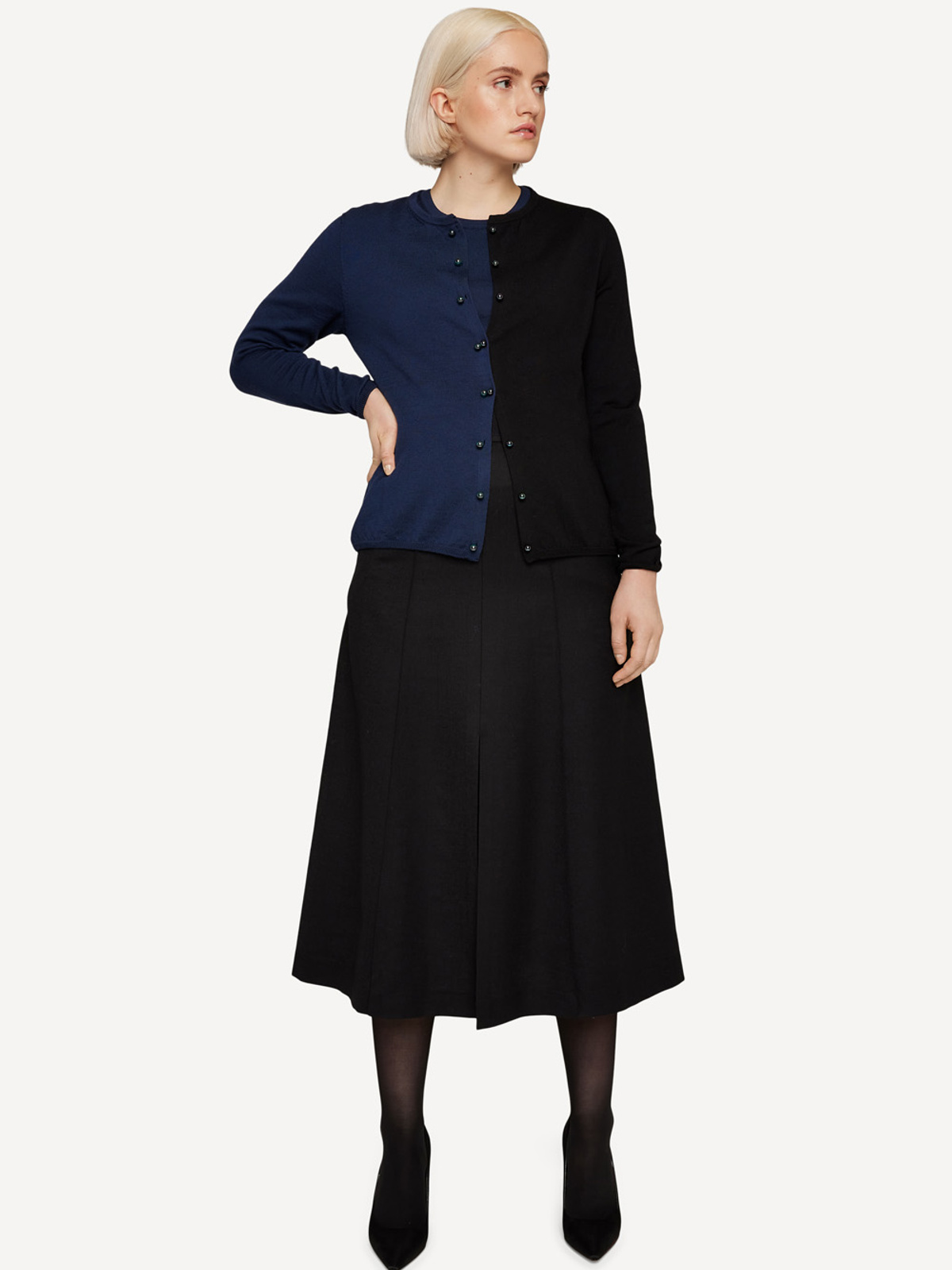 Complementary cardigan image #4