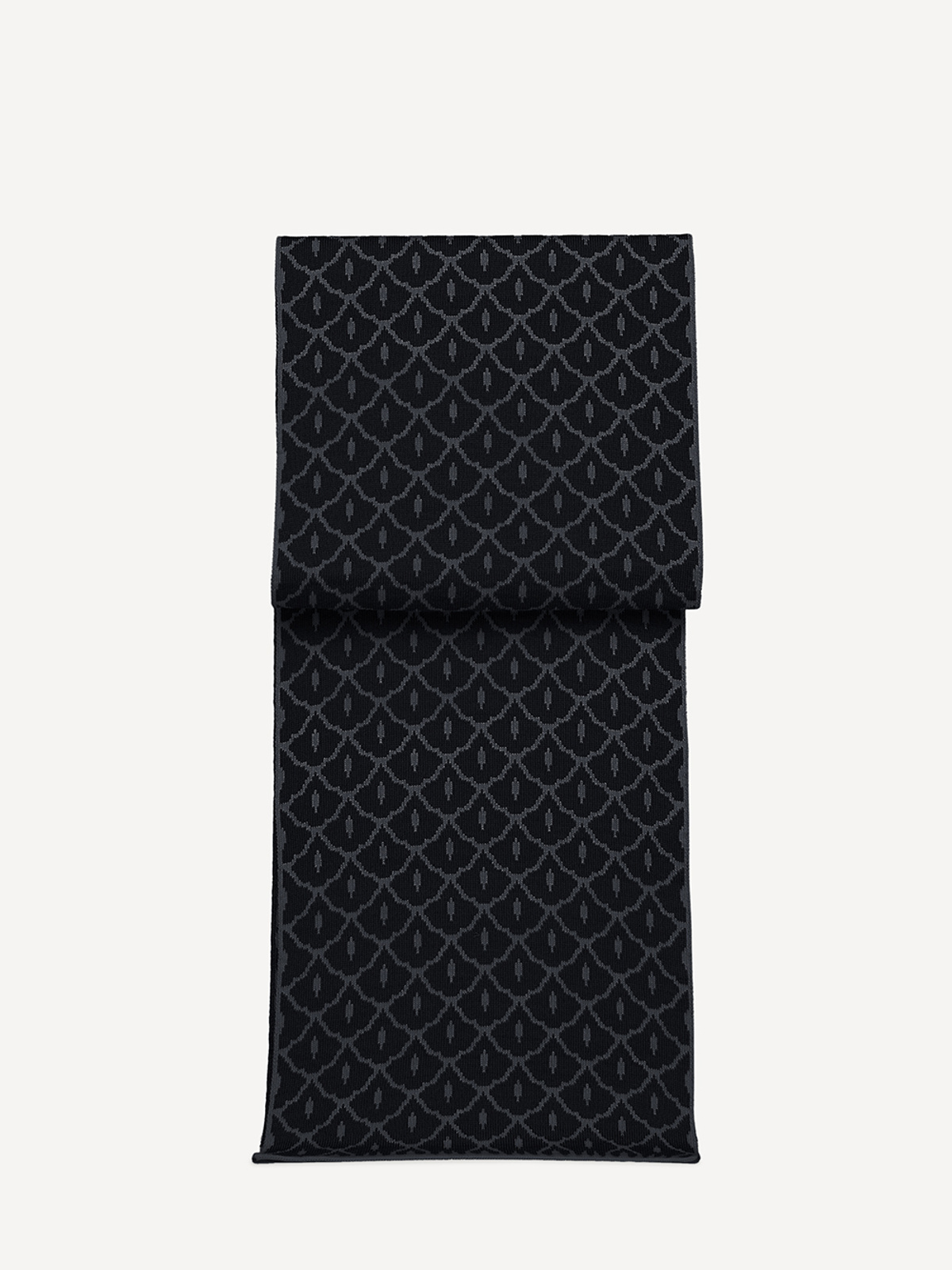 Scallops scarf image #2