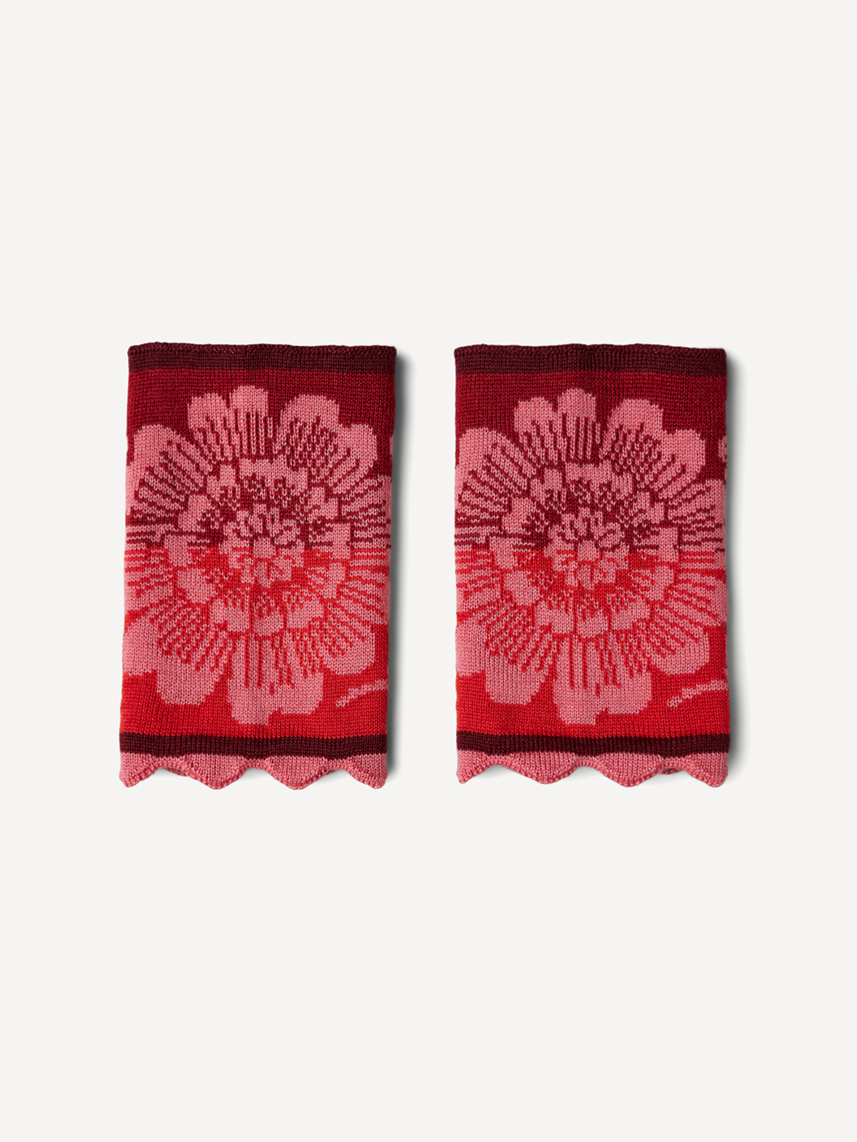 Marit wristlets image #1