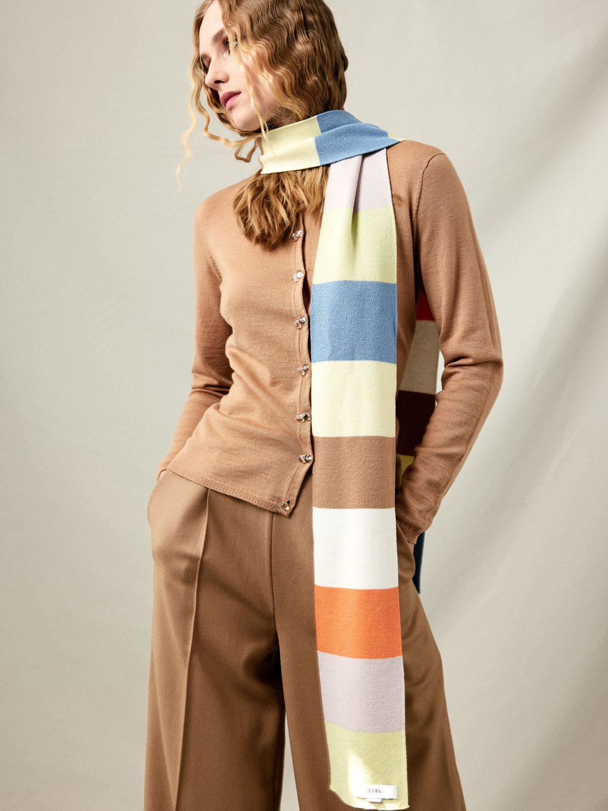 Bobbin scarf image #3