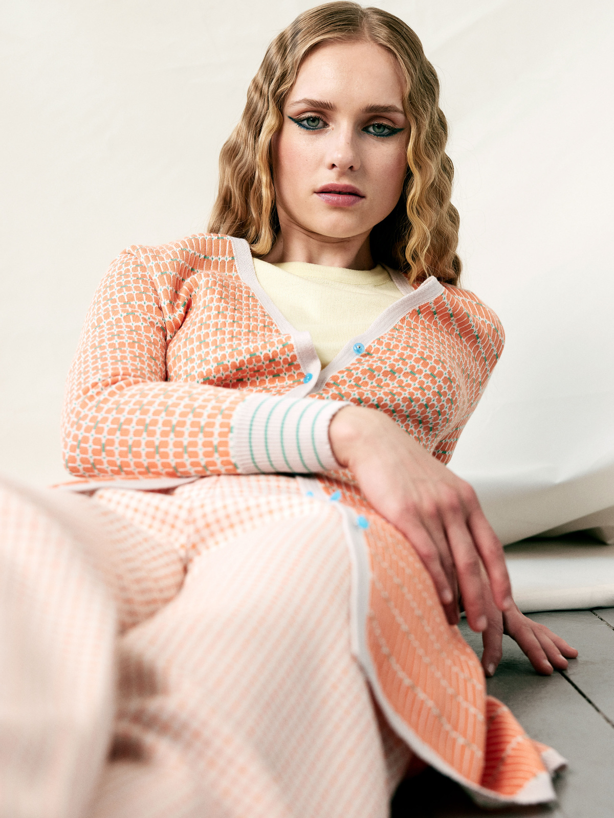 Flow cardigan image #6