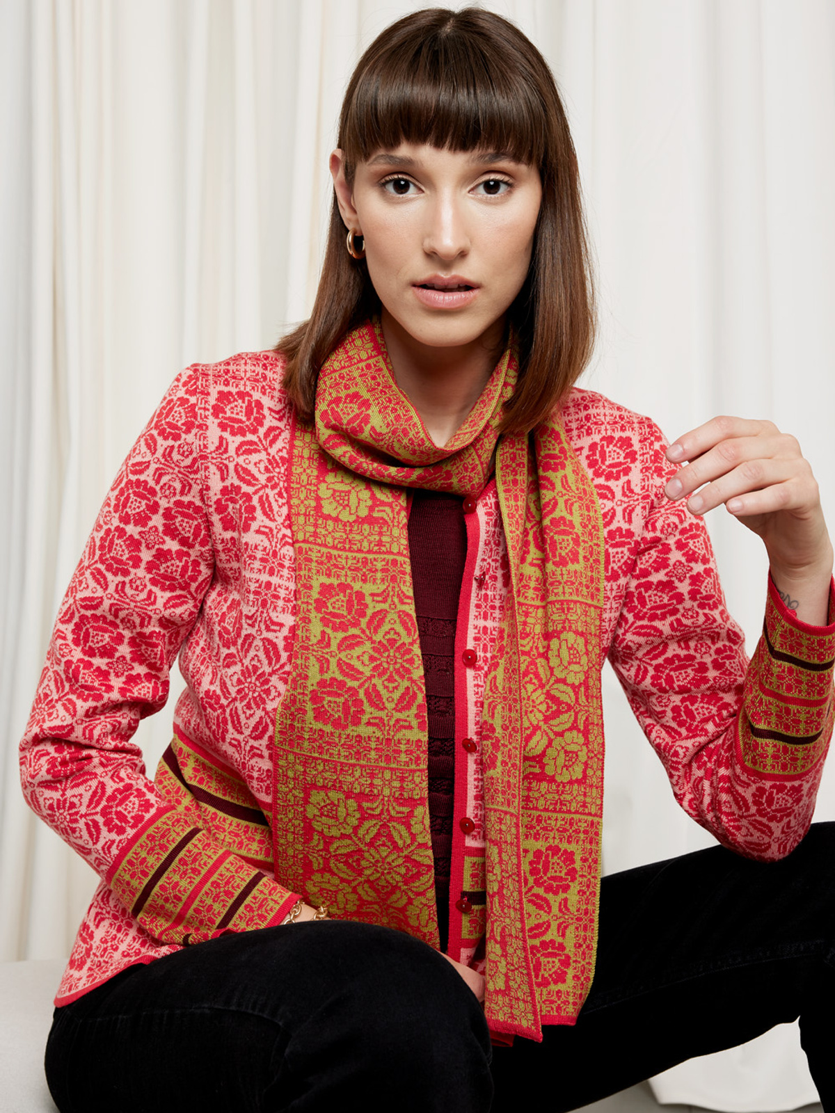 Oksana scarf image #1