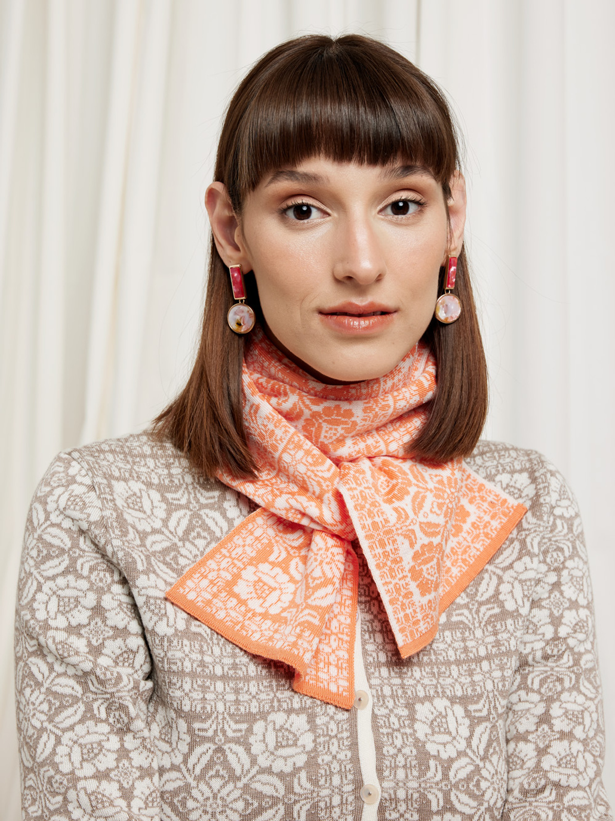 Oksana scarf image #2