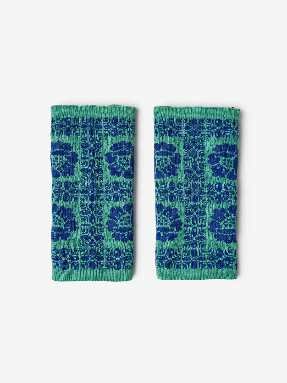 Oksana wristlets image #1