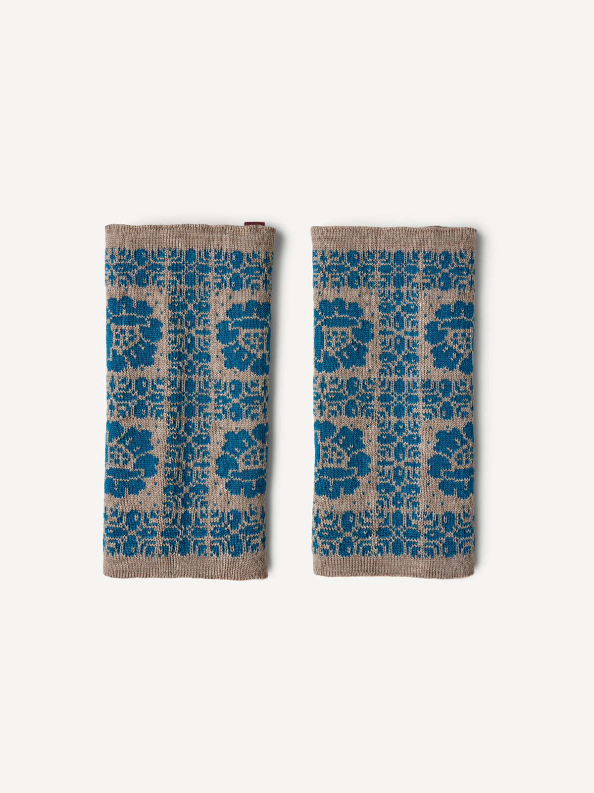 Oksana wristlets image #1