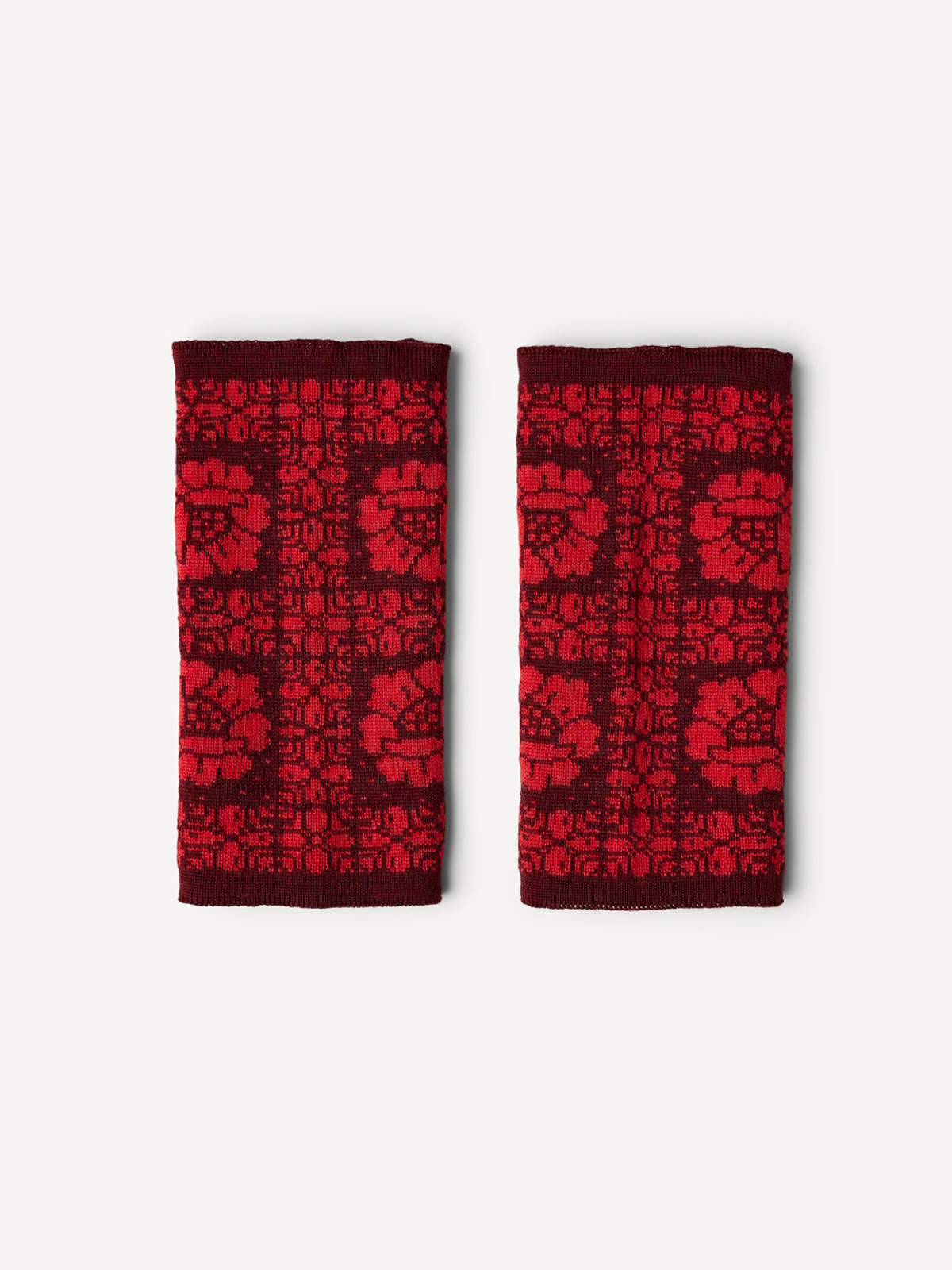 Oksana wristlets image #1