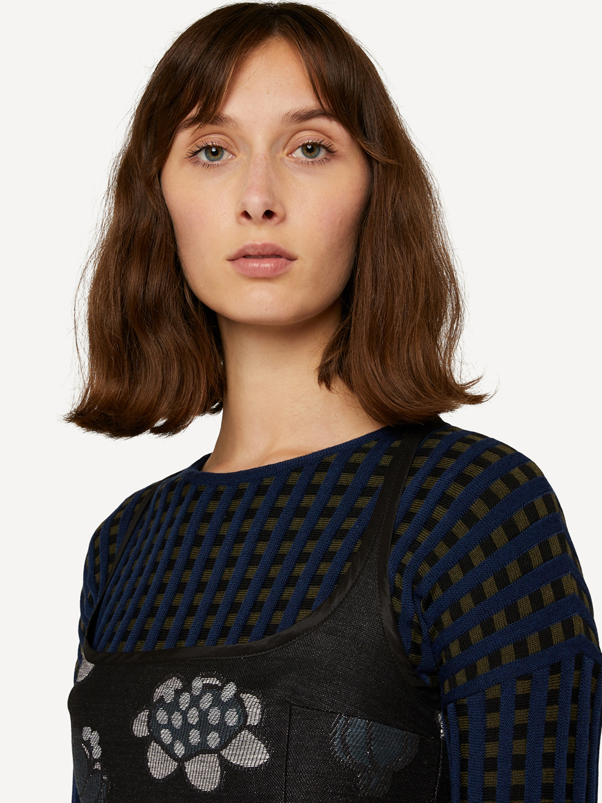 Best bud top image #3