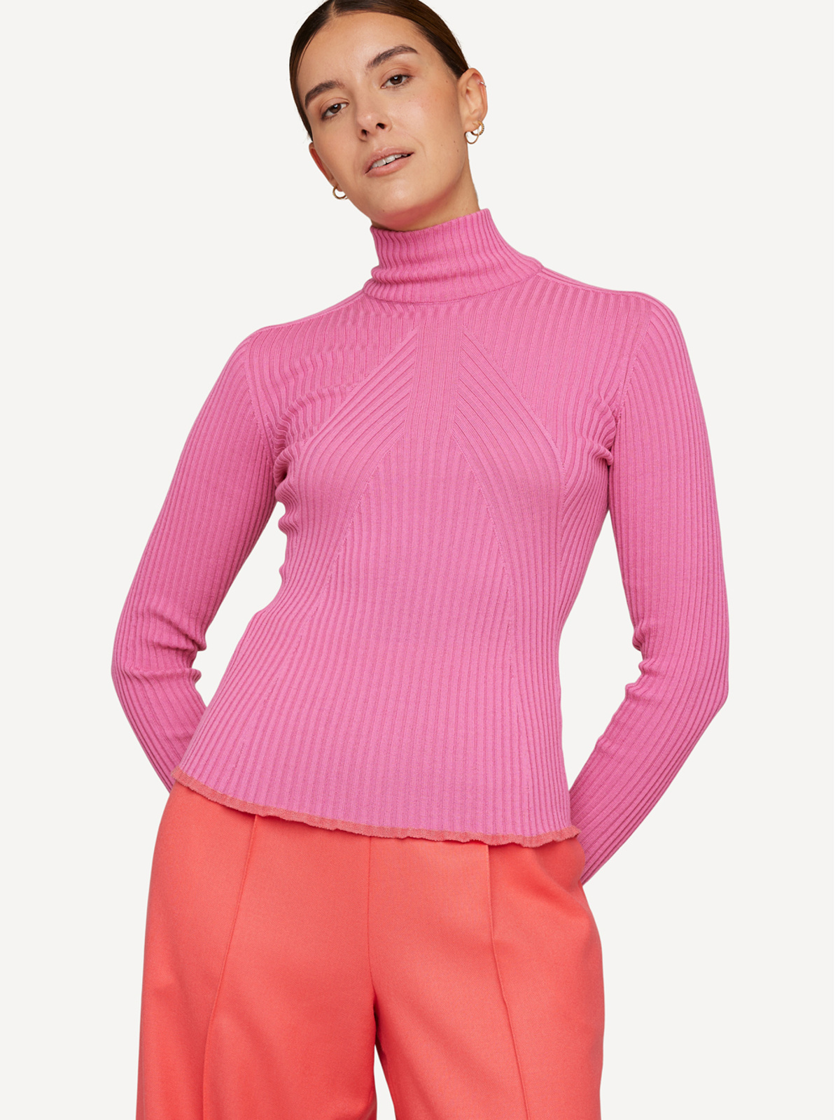 Primary palette longsleeve image #1