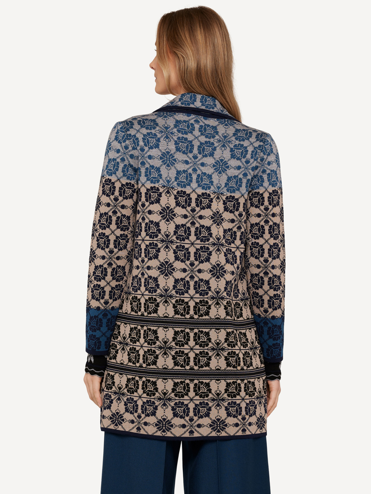 Ann-Mari cardigan image #2