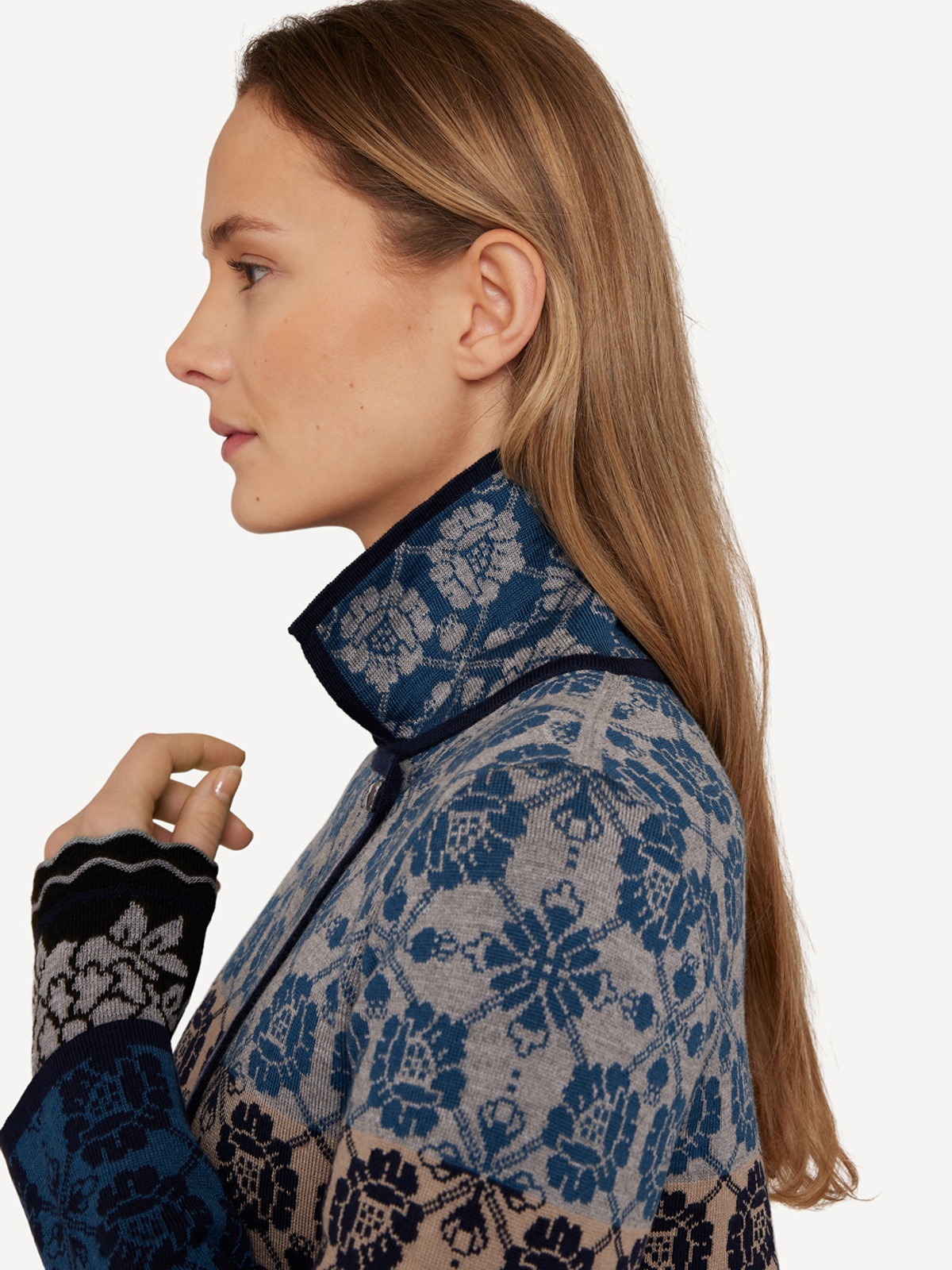 Ann-Mari cardigan image #5