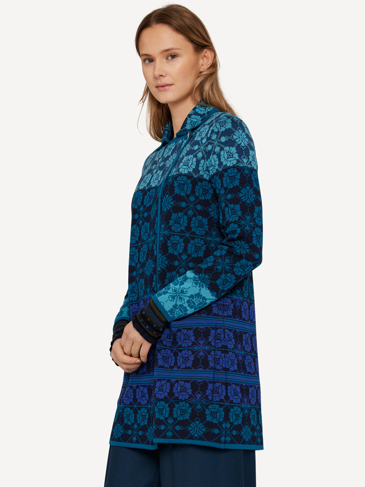 Ann-Mari cardigan image #4