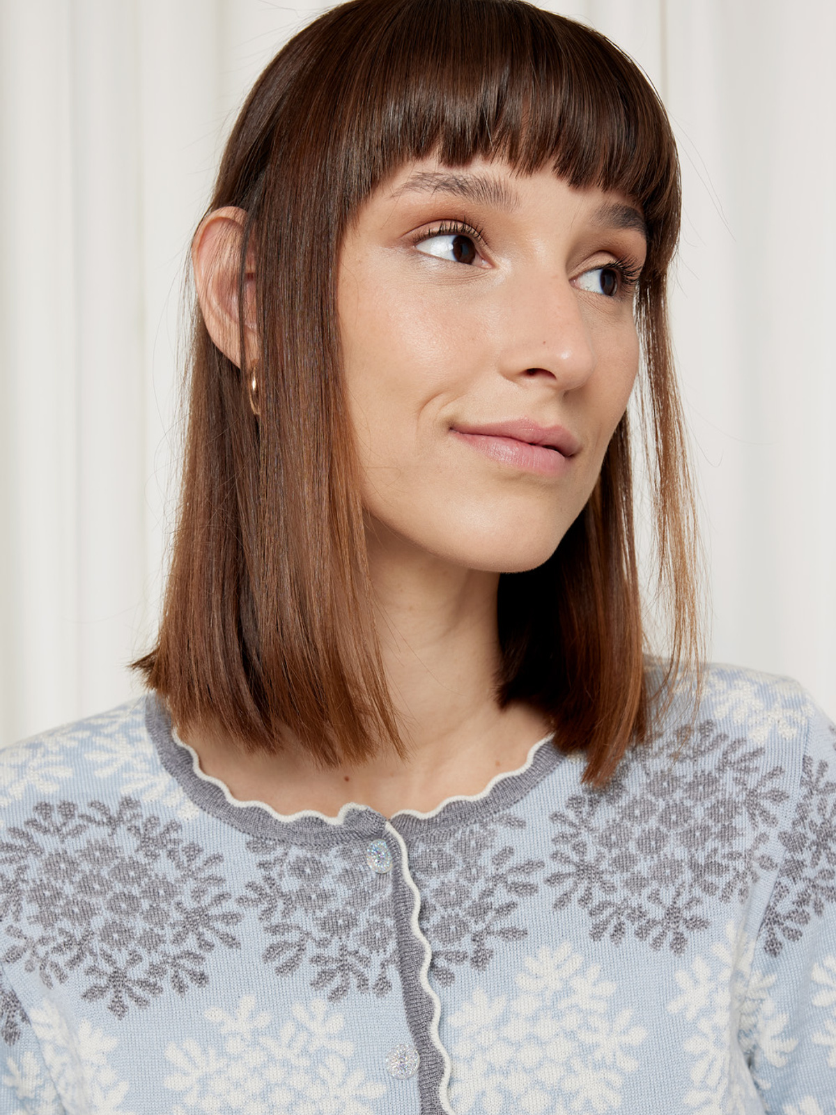 Scallop edge cardigan image #3