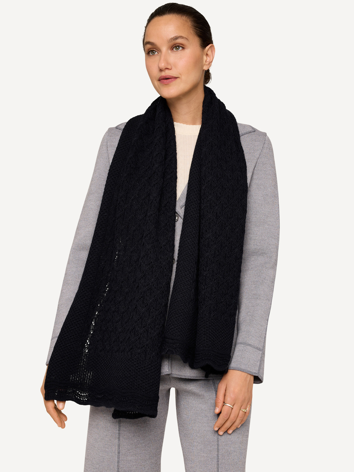 Soft structures throw image #2