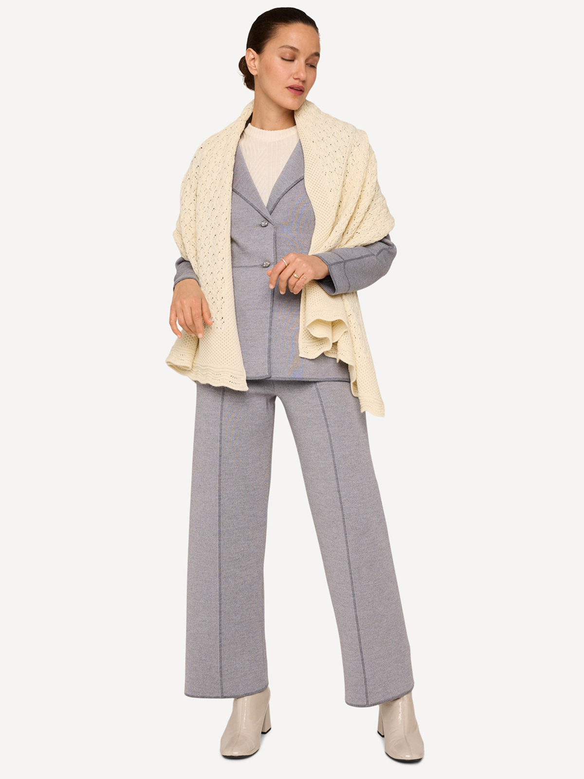 Soft structures throw image #3