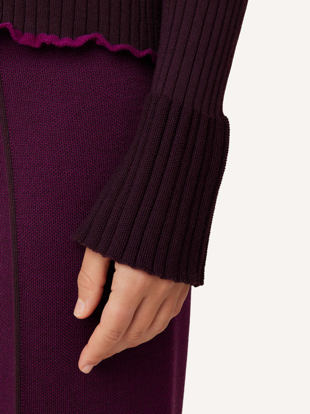 Bellflower raglan top image #4