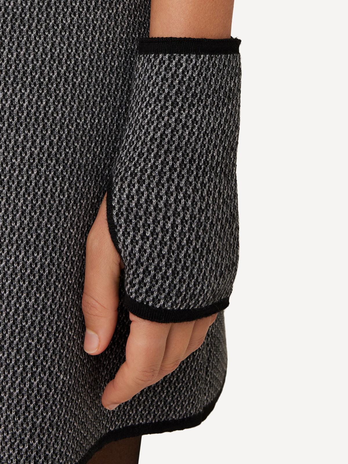 Podium wrist warmers image #1