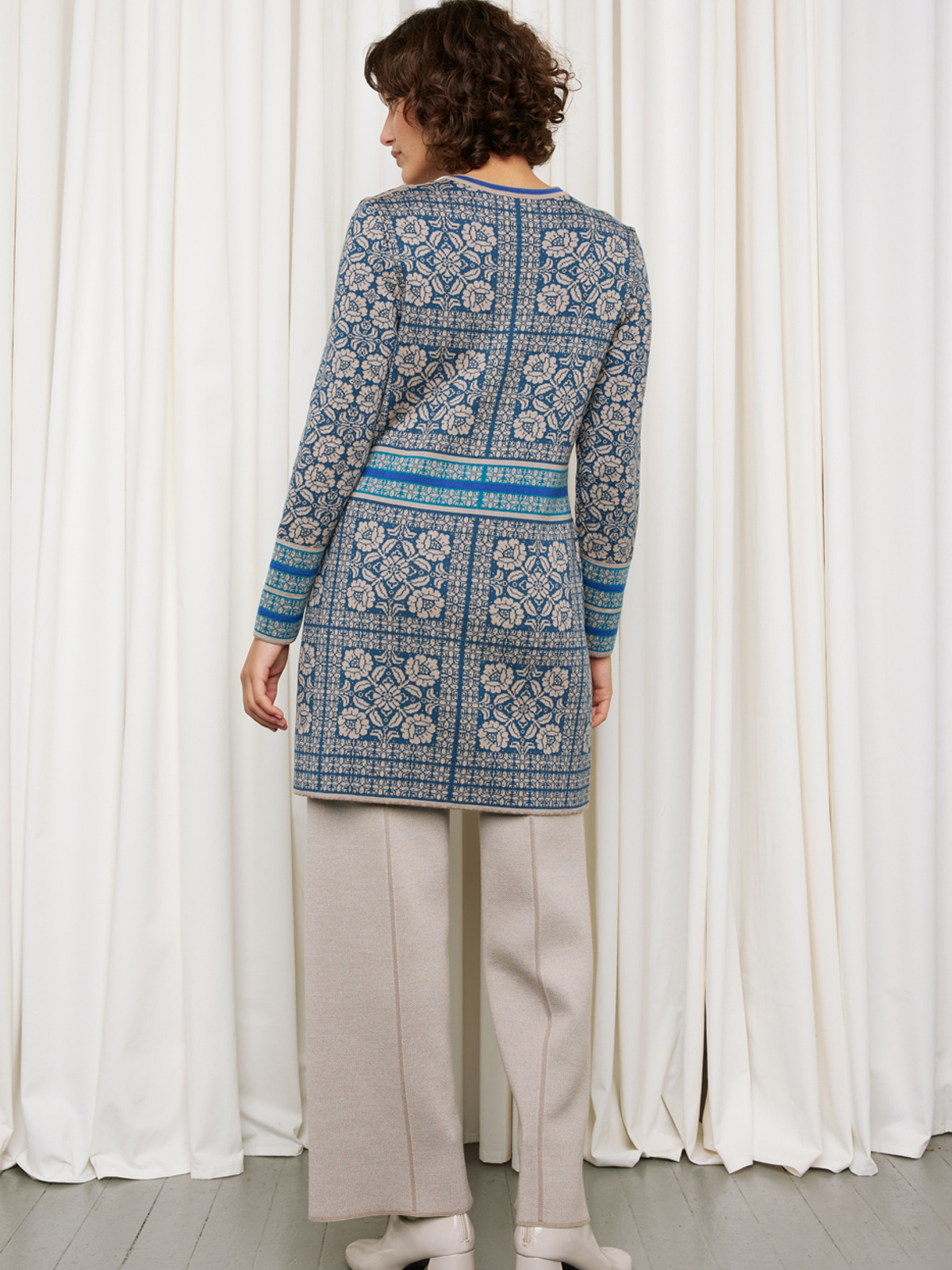 Oksana long jacket image #2