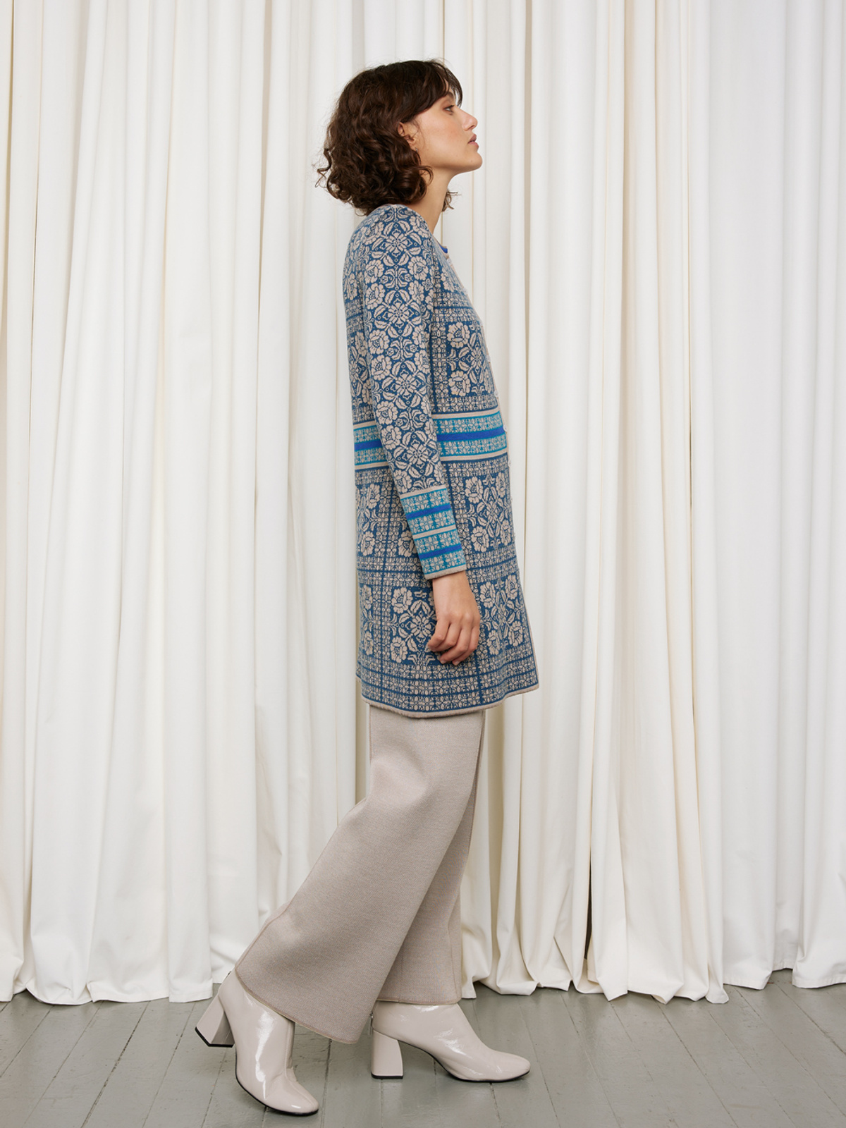 Oksana long jacket image #3