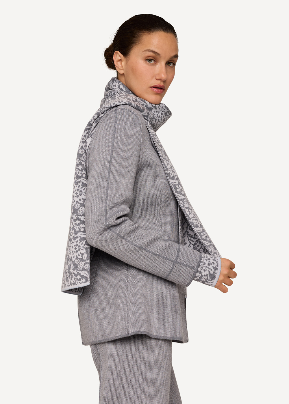 Signe scarf-Grey-2