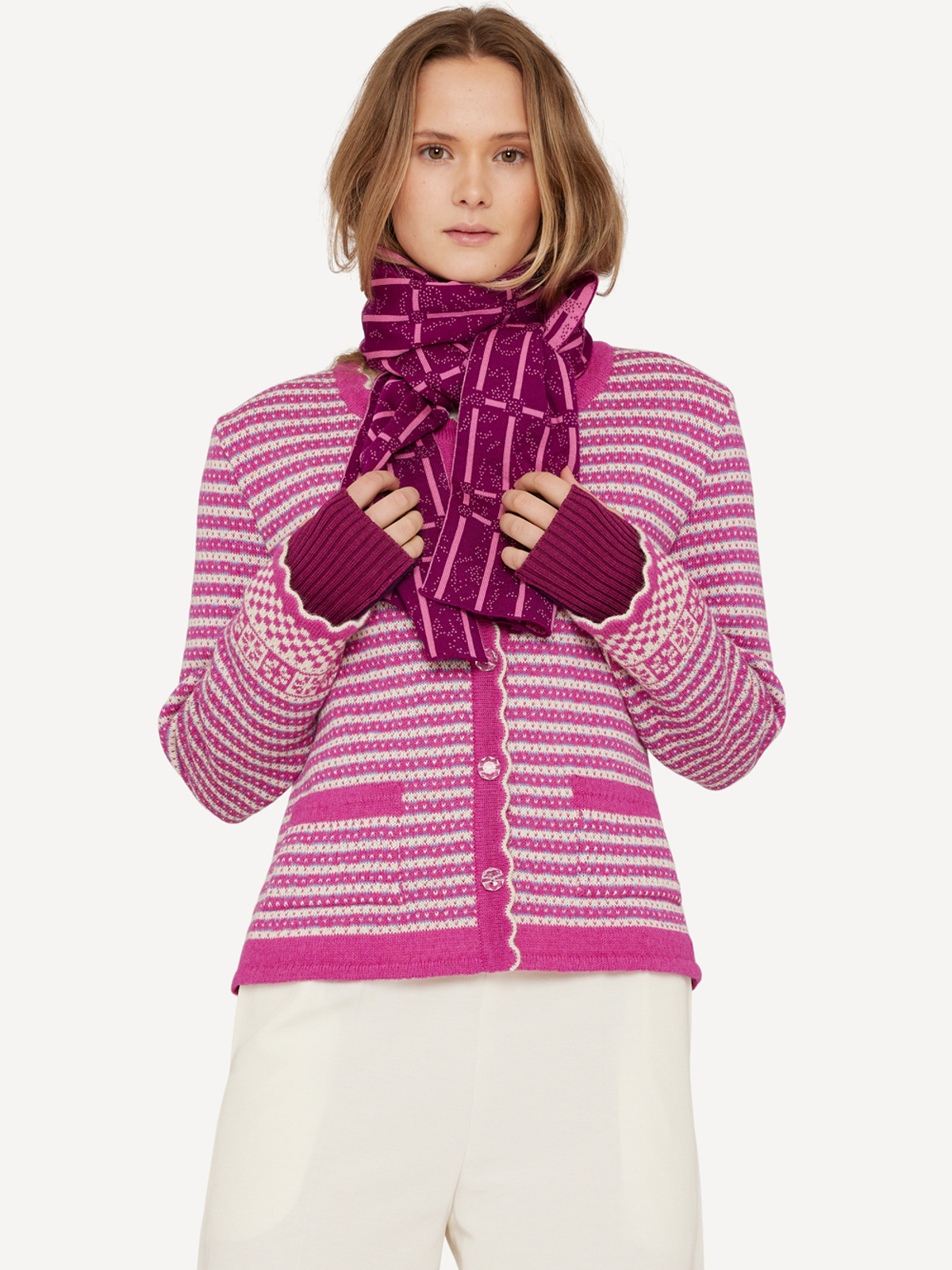 Sigrid cardigan image #7