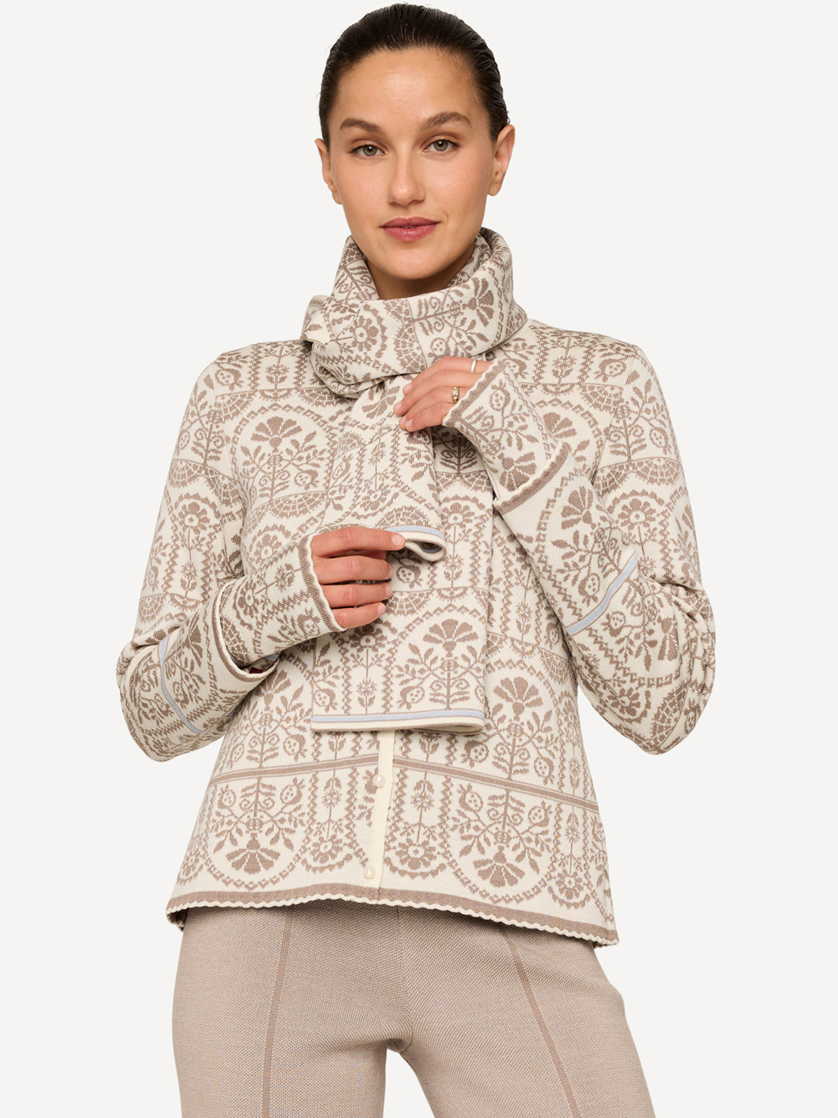 Oddrun cardigan image #6