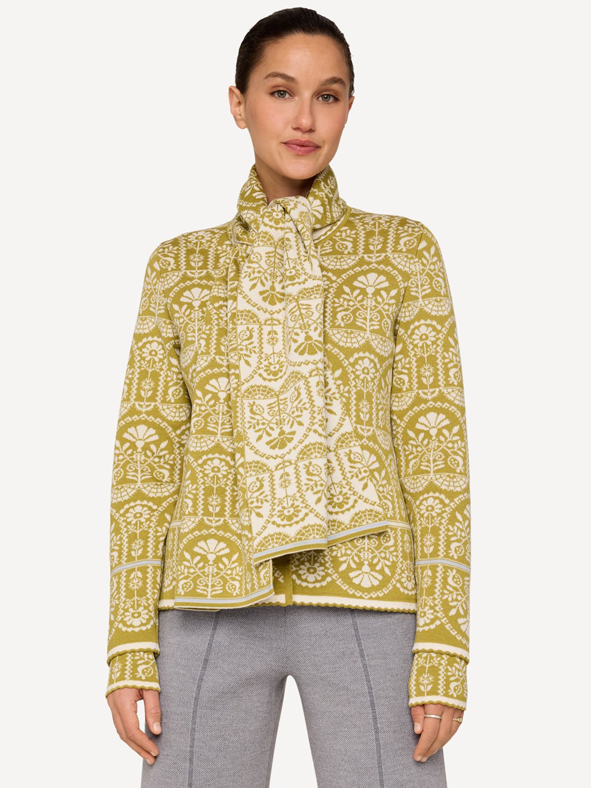 Oddrun scarf image #2