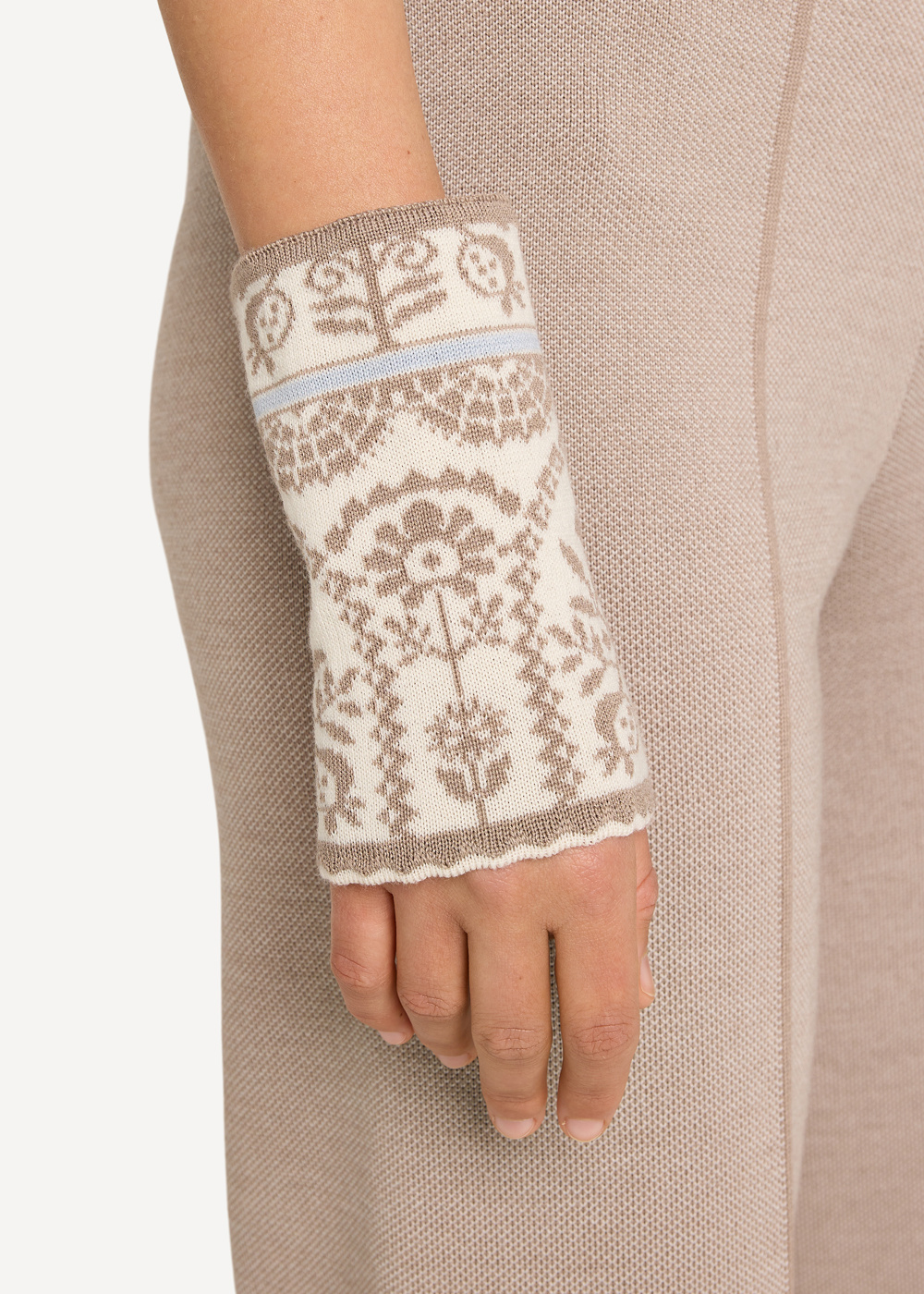 Oddrun wristlets-Beige-1