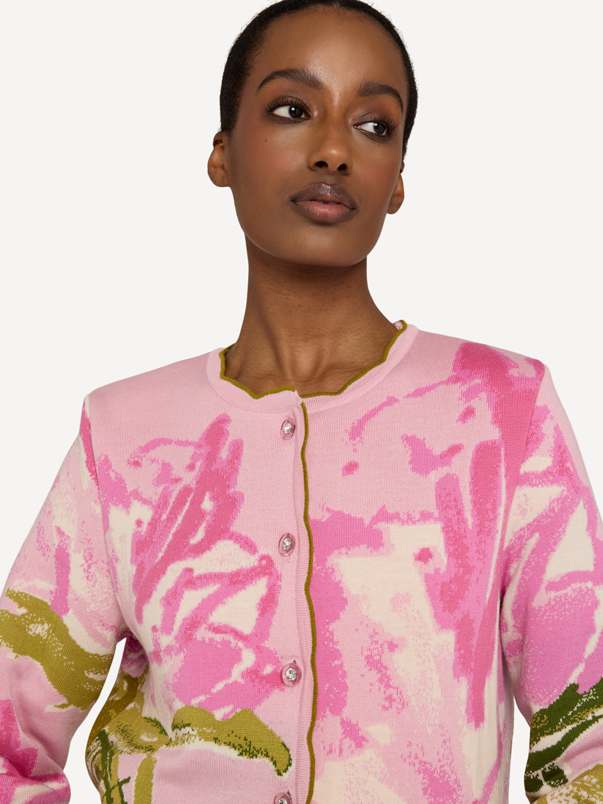 Johanne cardigan image #5