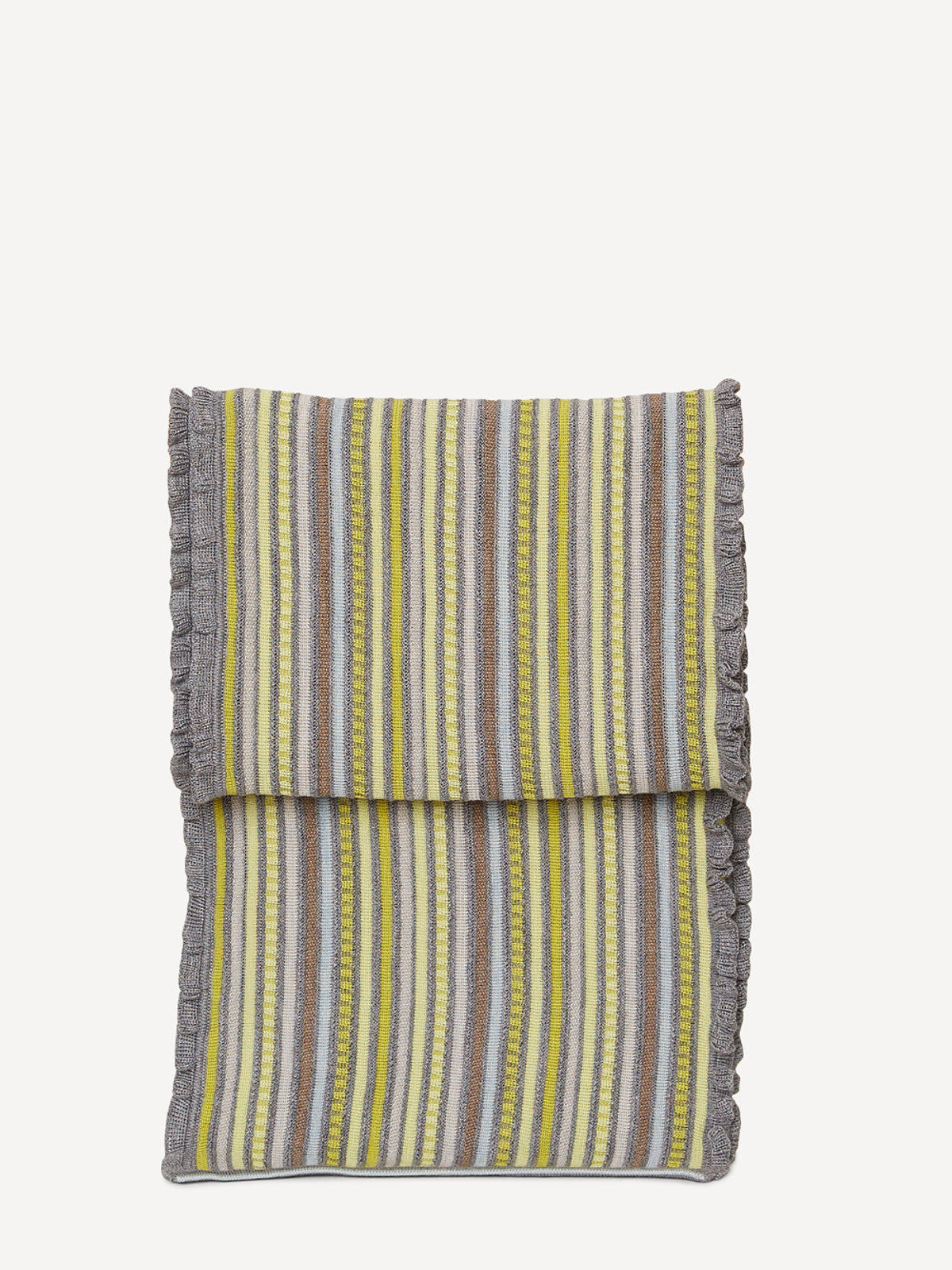 Frill scarf image #2