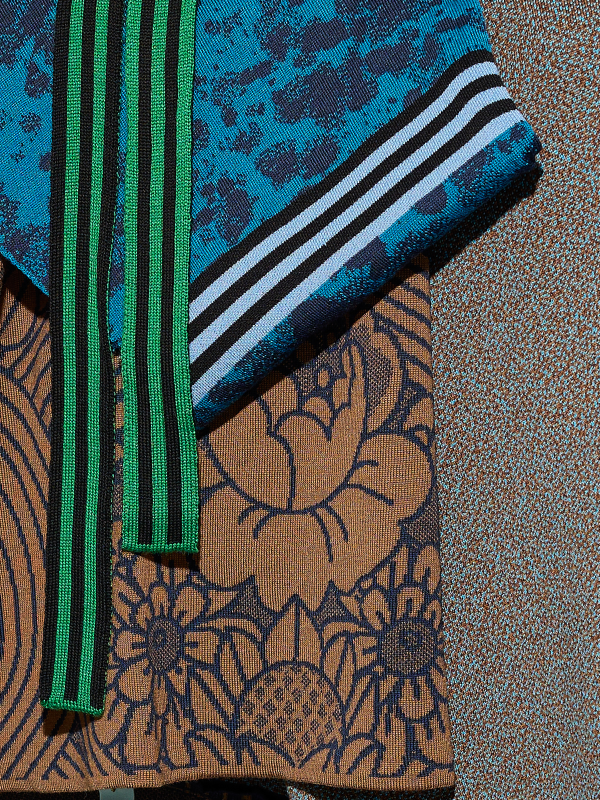 Makers pillow kit image #1