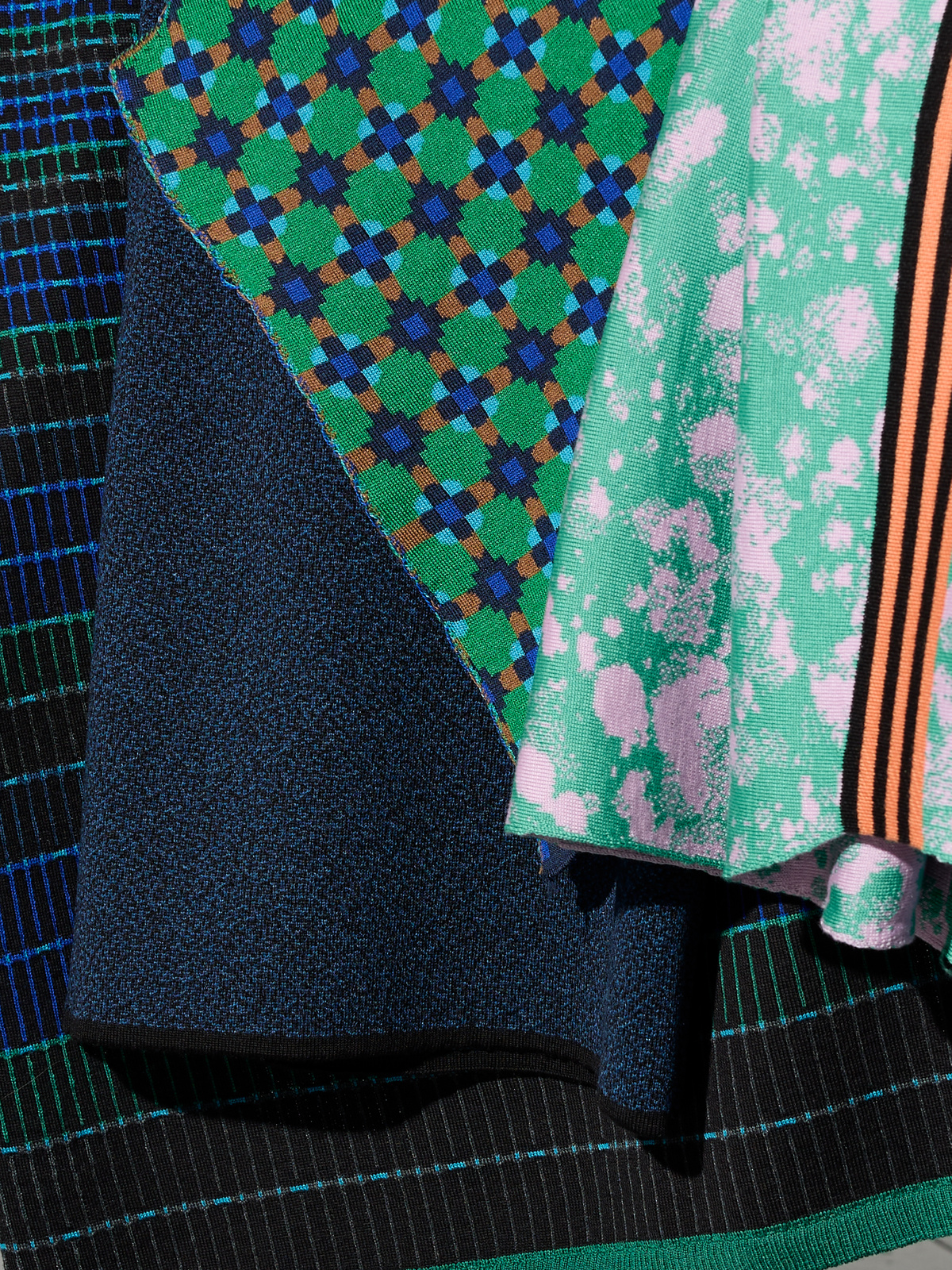 Makers pillow kit image #3