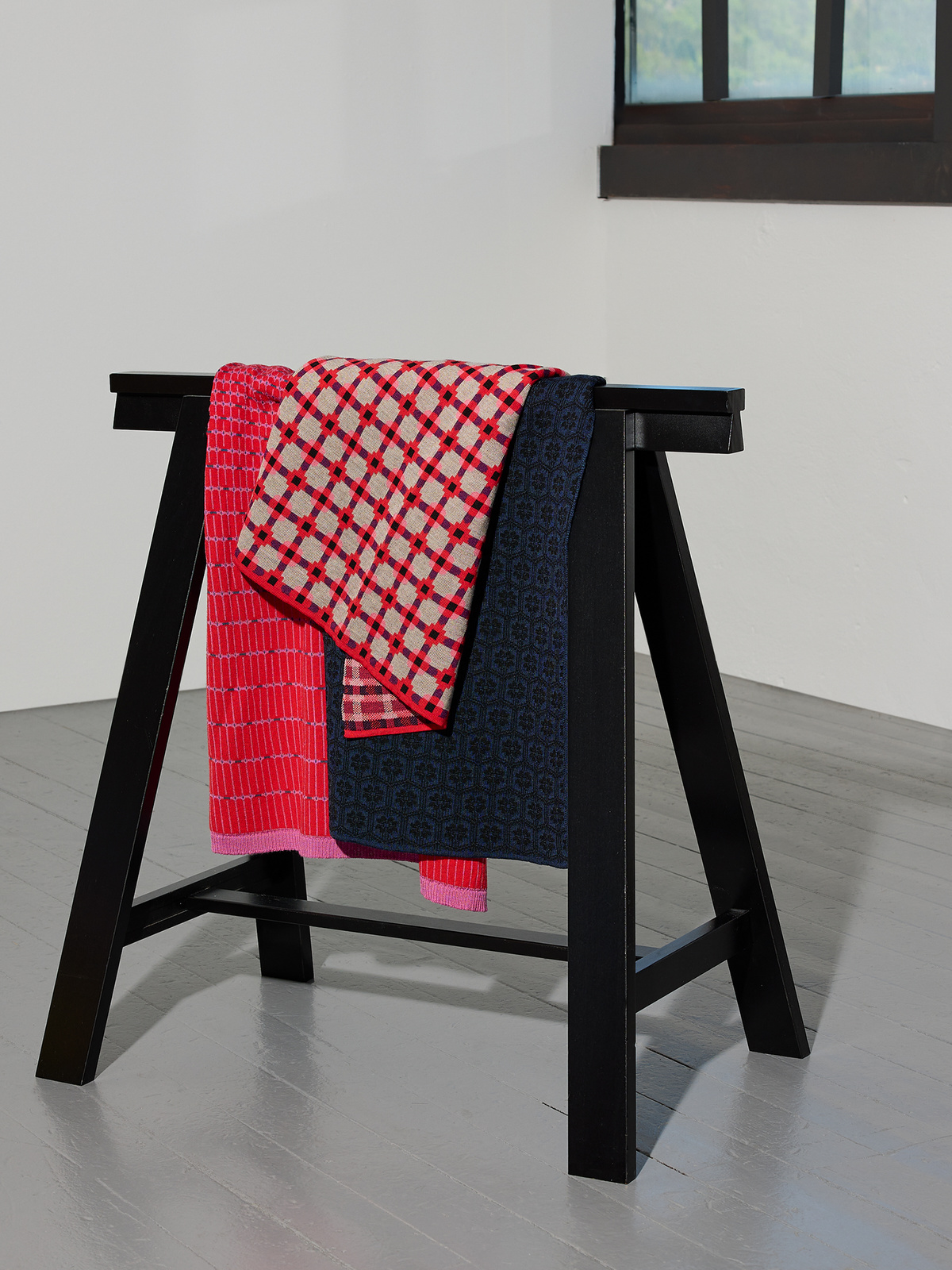 Makers pillow kit image #3