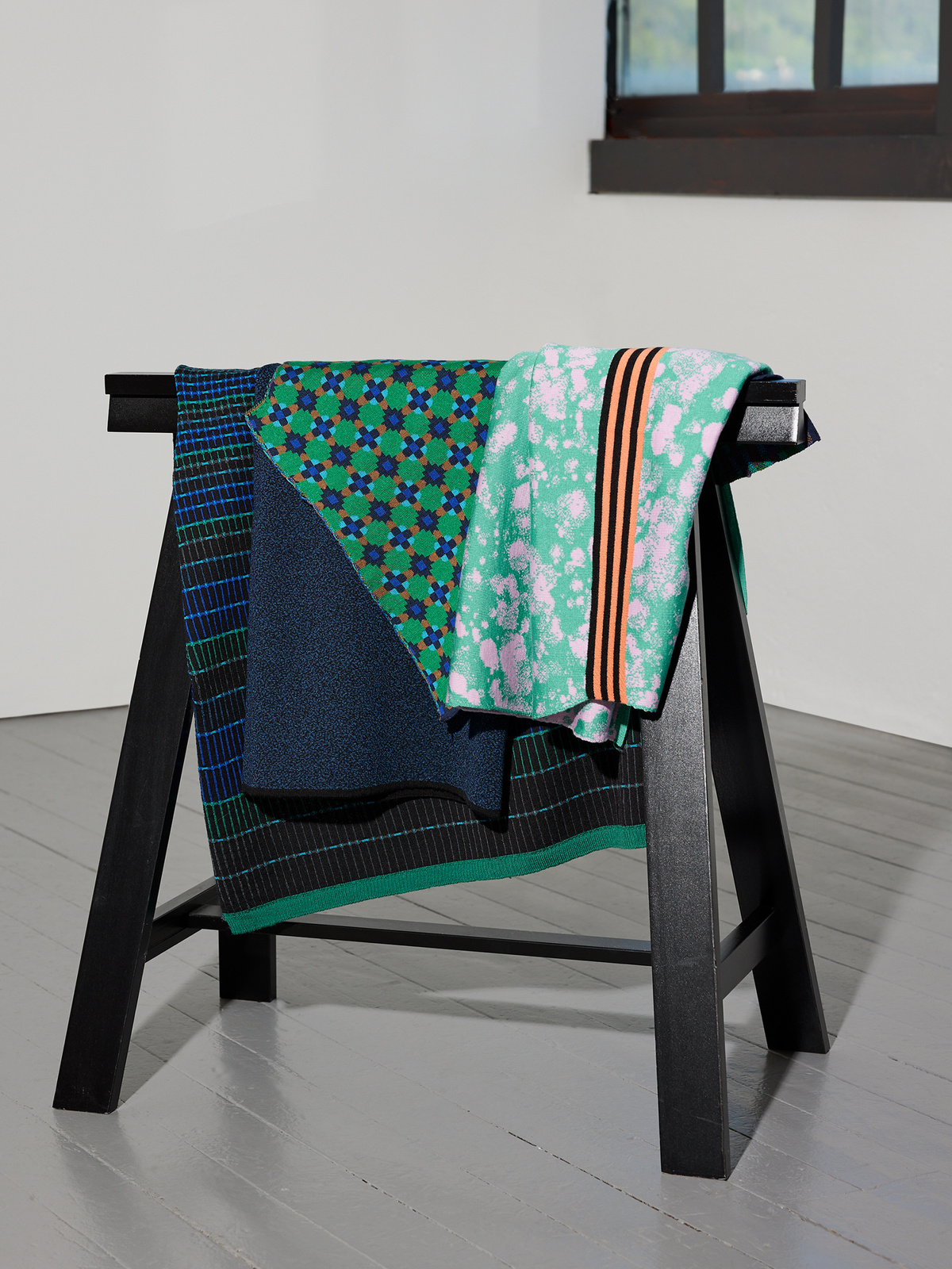 Makers pillow kit image #1