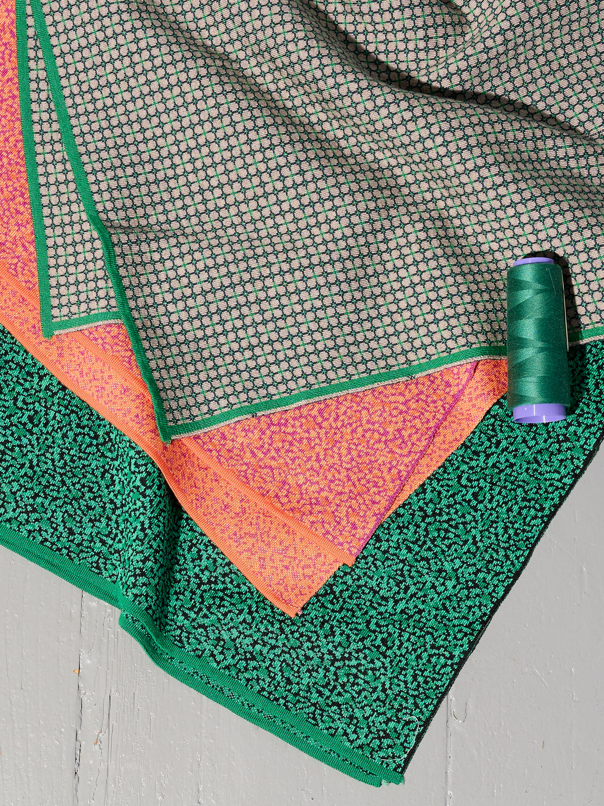 Makers Fizzy flora miniskirt kit image #2