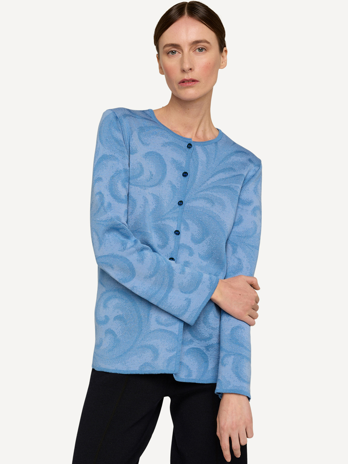 Rosemaling cardigan Glacier image #3