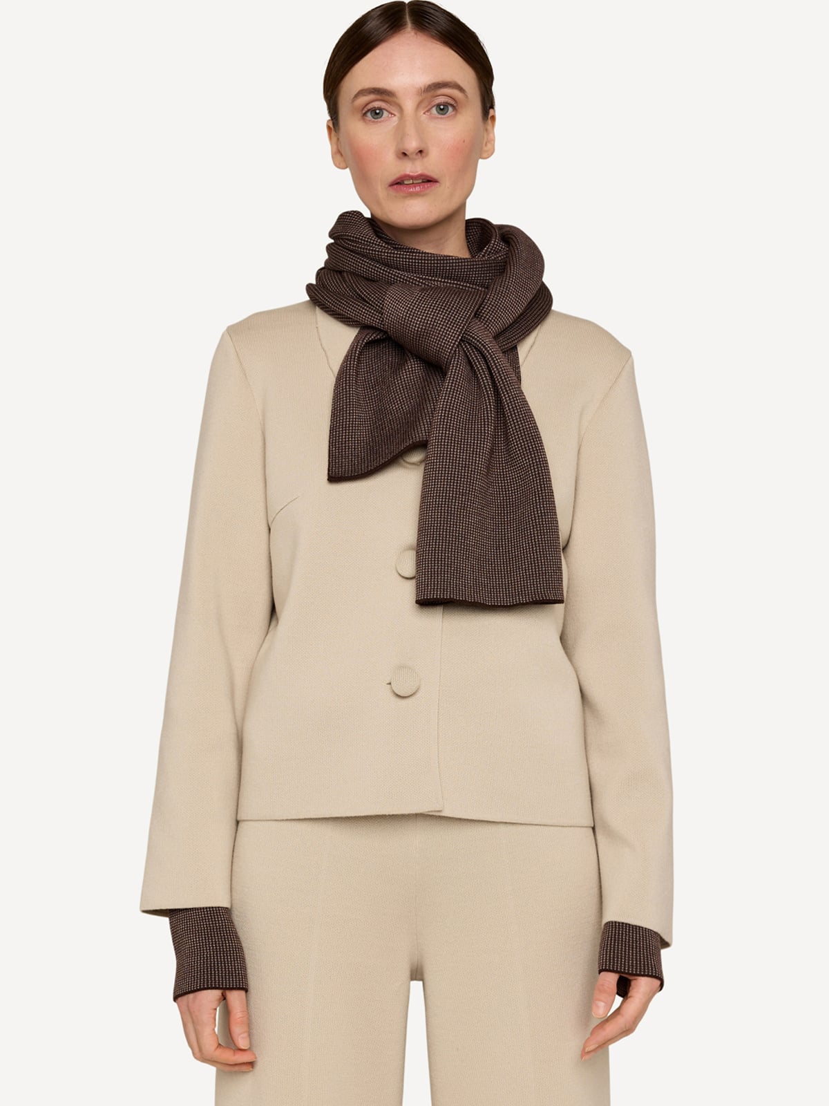 Melderskin scarf Grounded image #2