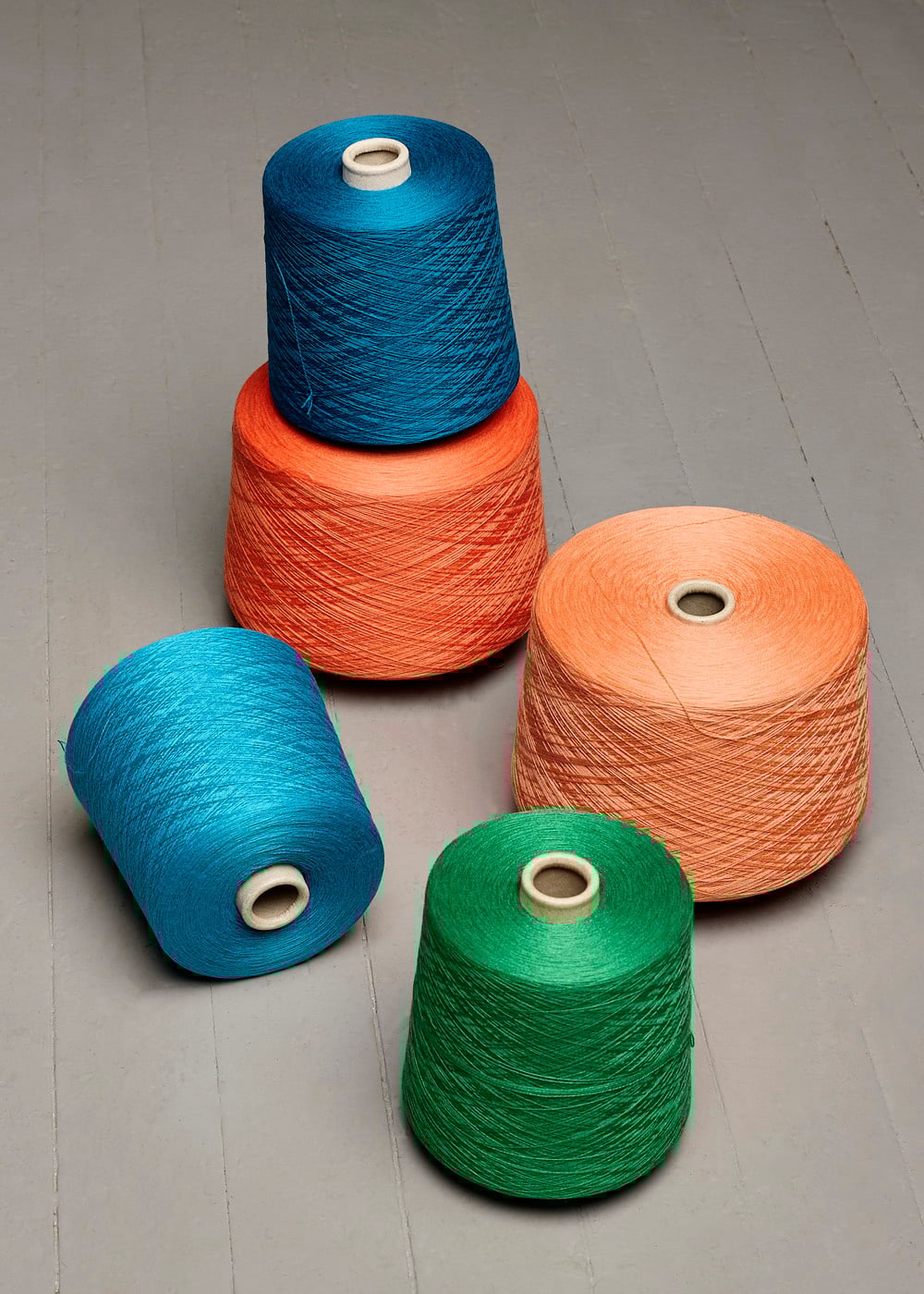 Makers merino wool yarn-Enamel Blue-2