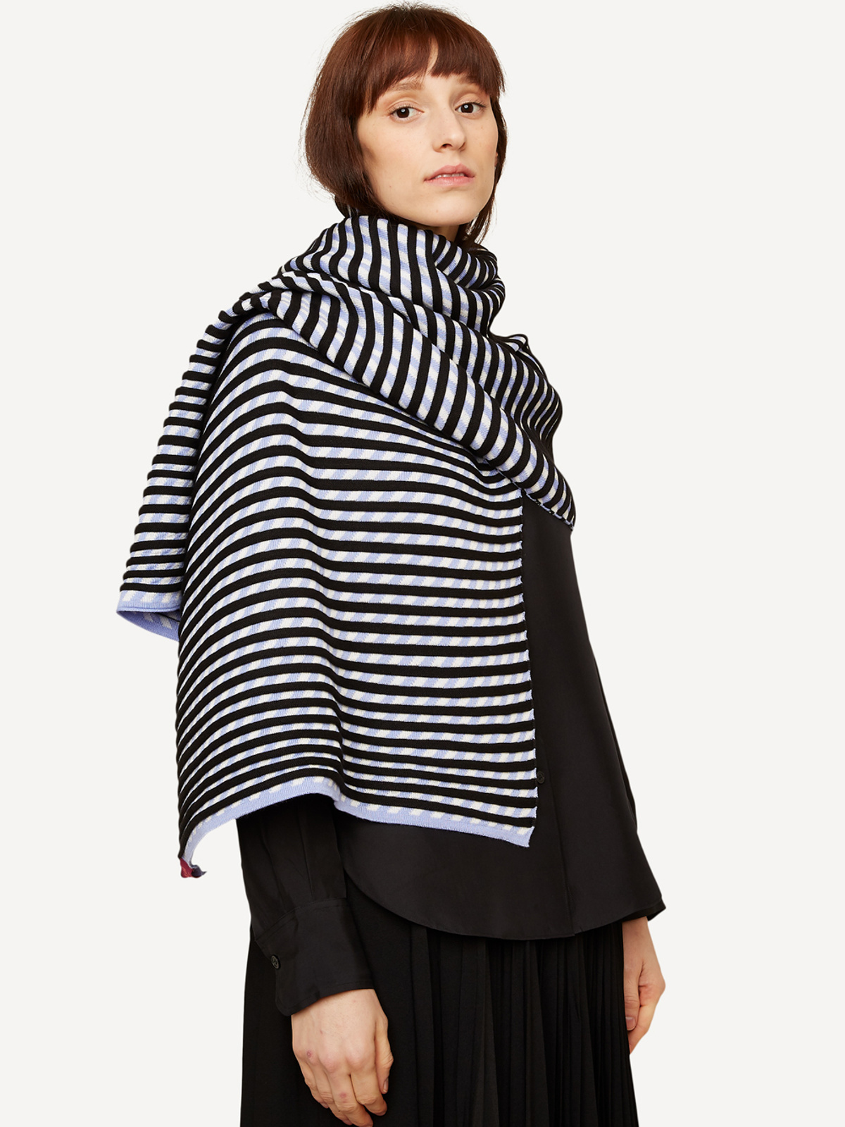 Square angle wrap image #1