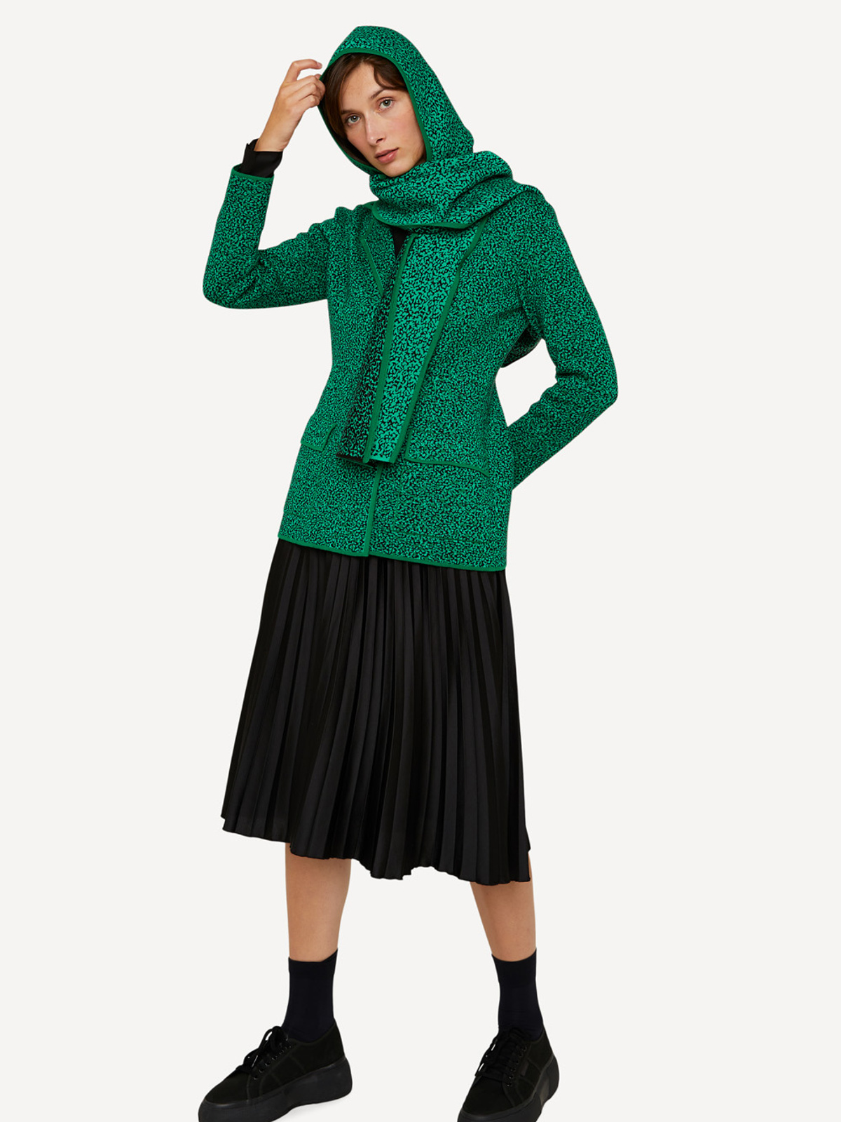 Fizzy flora scarf image #1