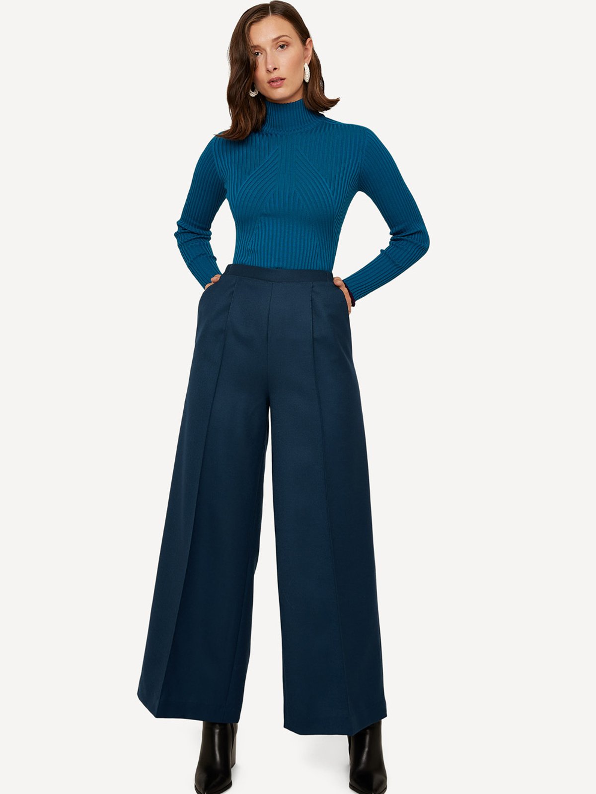 Primary palette genser image #3