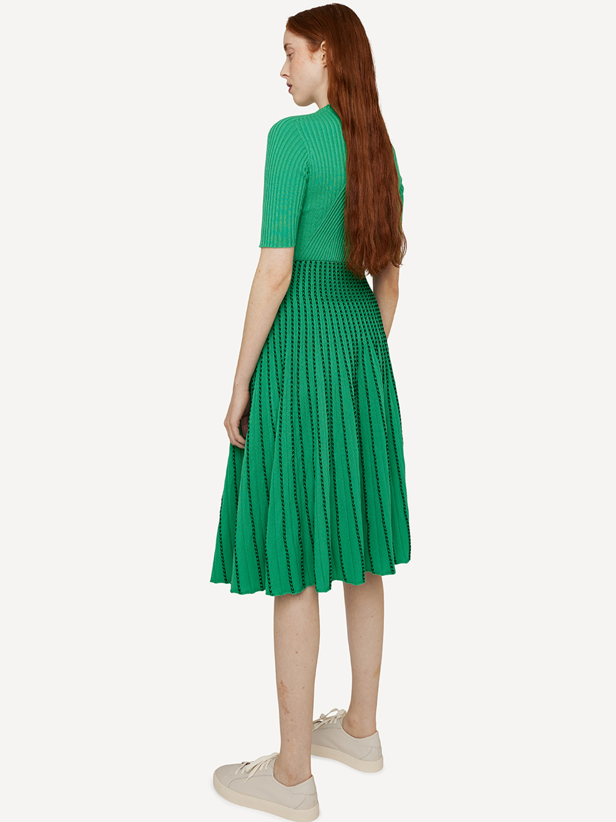 Extra shoelace skirt image #4